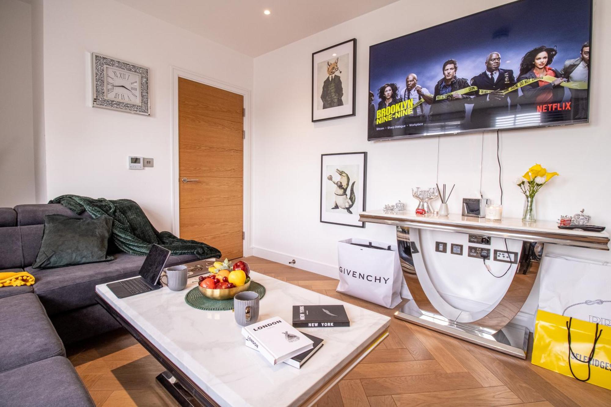 Luxurious 1-Bedroom Penthouse In Marble Arch 71 London Exterior foto