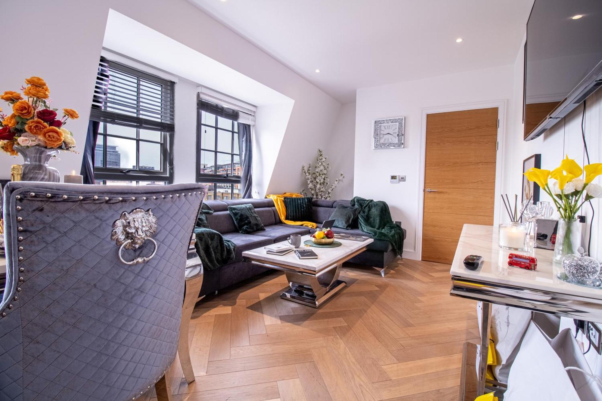 Luxurious 1-Bedroom Penthouse In Marble Arch 71 London Exterior foto