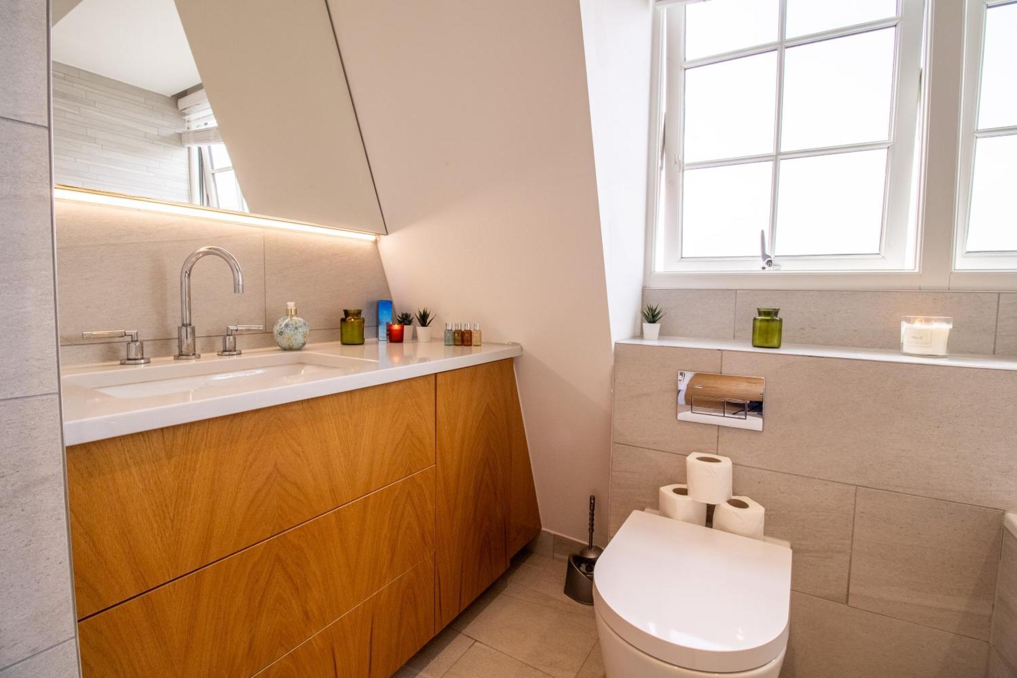 Luxurious 1-Bedroom Penthouse In Marble Arch 71 London Exterior foto