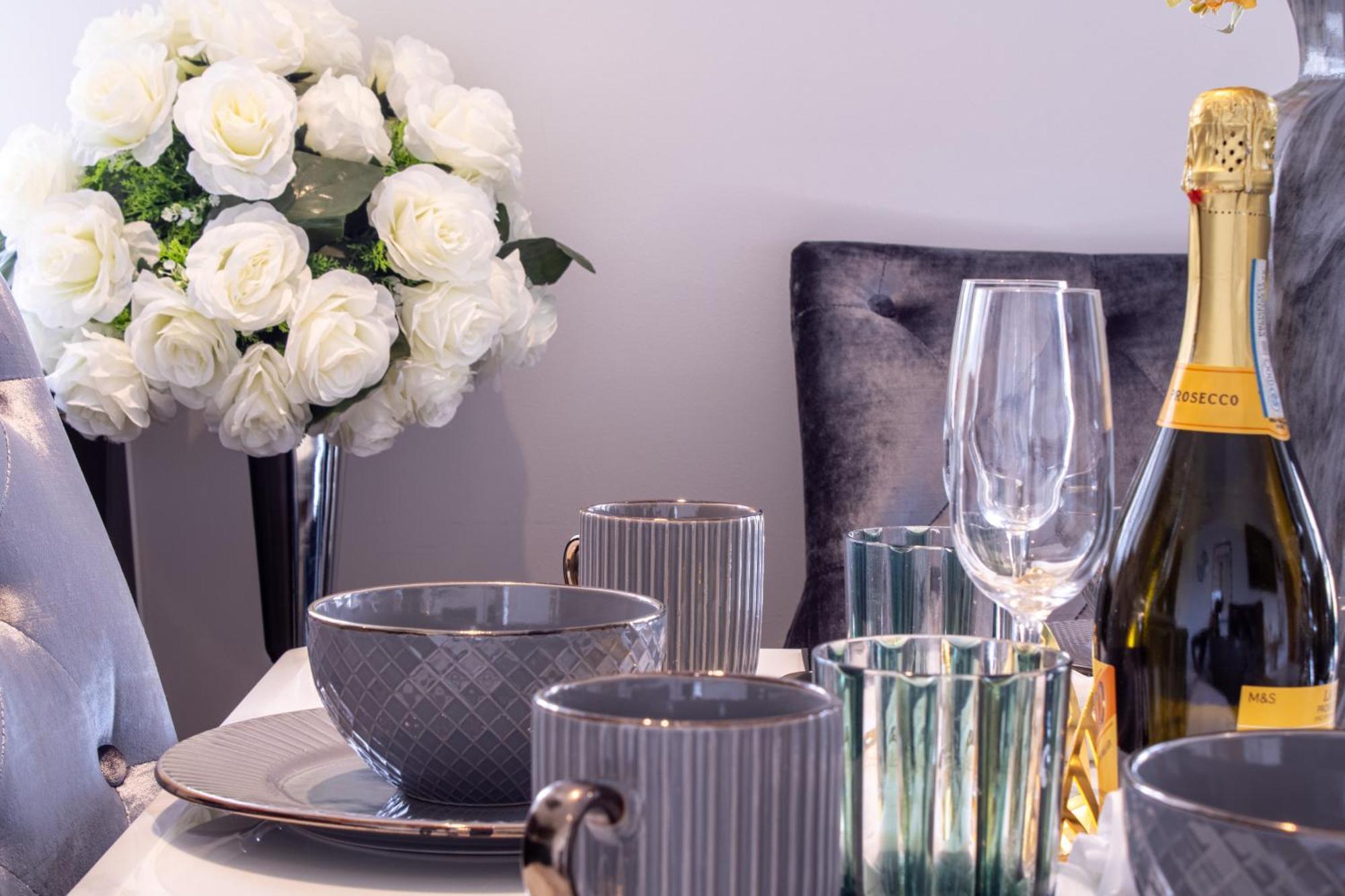 Luxurious 1-Bedroom Penthouse In Marble Arch 71 London Exterior foto