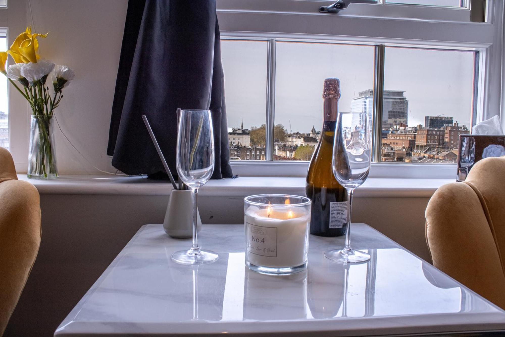 Luxurious 1-Bedroom Penthouse In Marble Arch 71 London Exterior foto